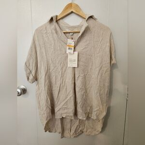 $68 NWT Natural Size S the good jane Shirt